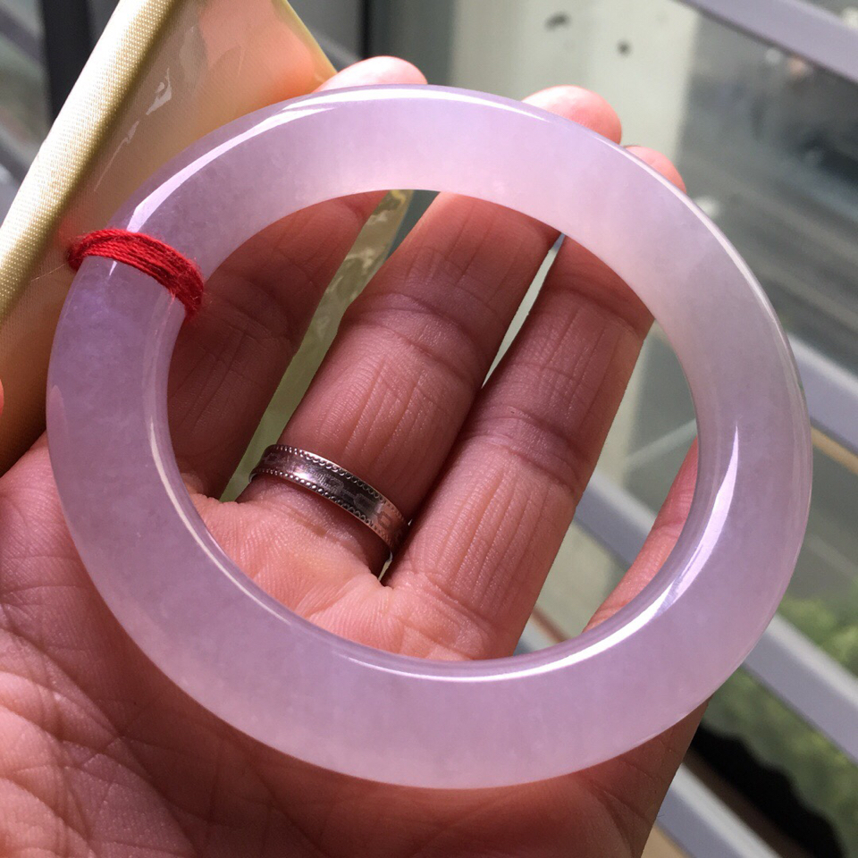 冰种紫罗兰翡翠
